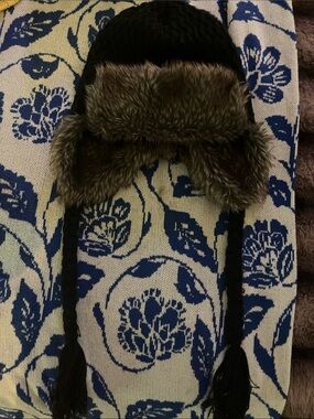 Classic Knit Trapper Hat with Faux Fur Trim - Black